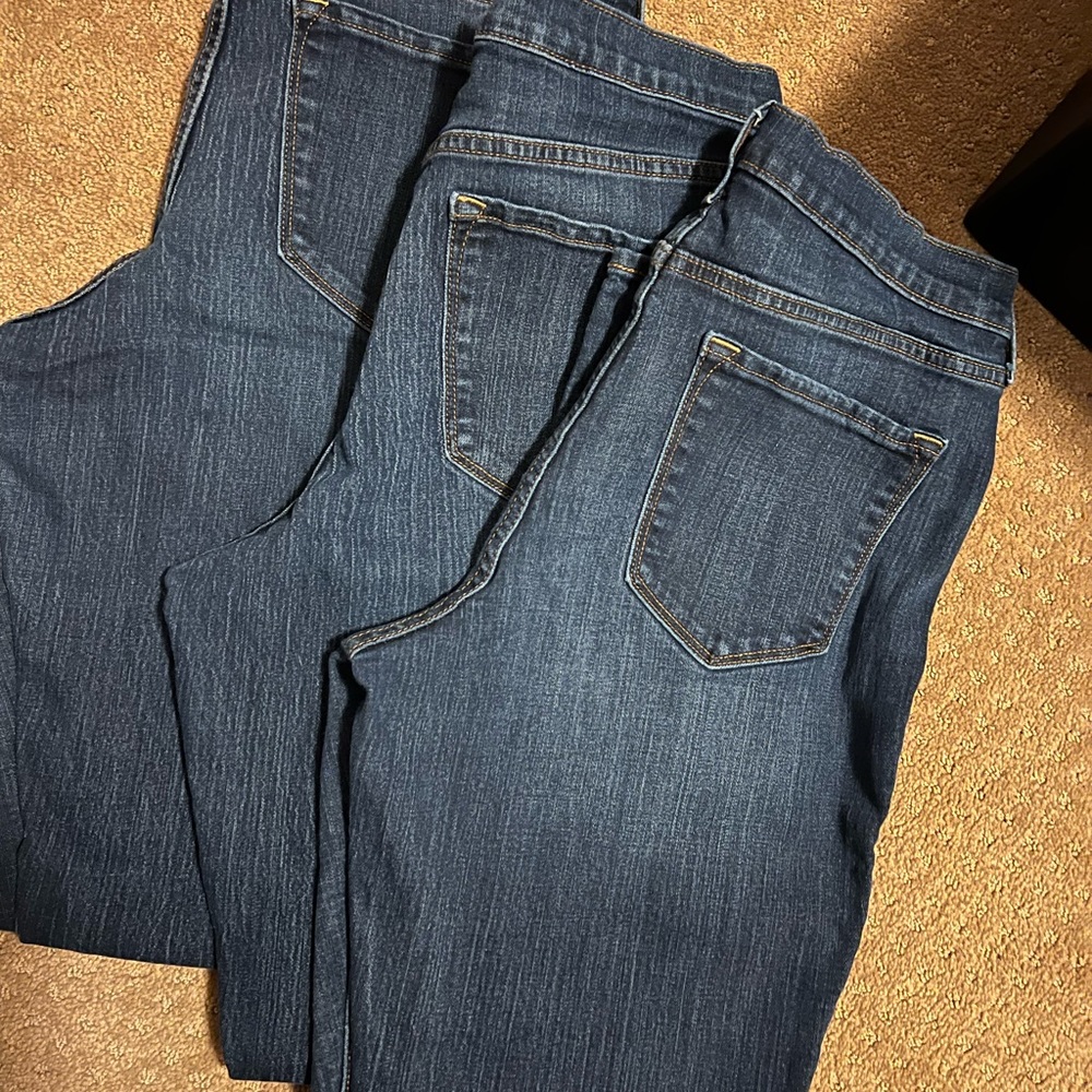 Old Navy curvy skinny jeans 12L almost brand new